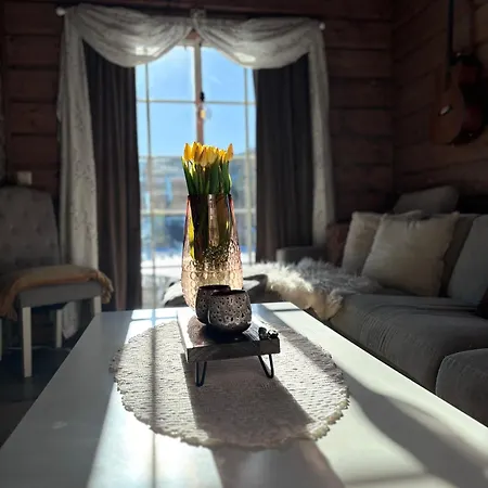 ゲストハウス Efri Halfa